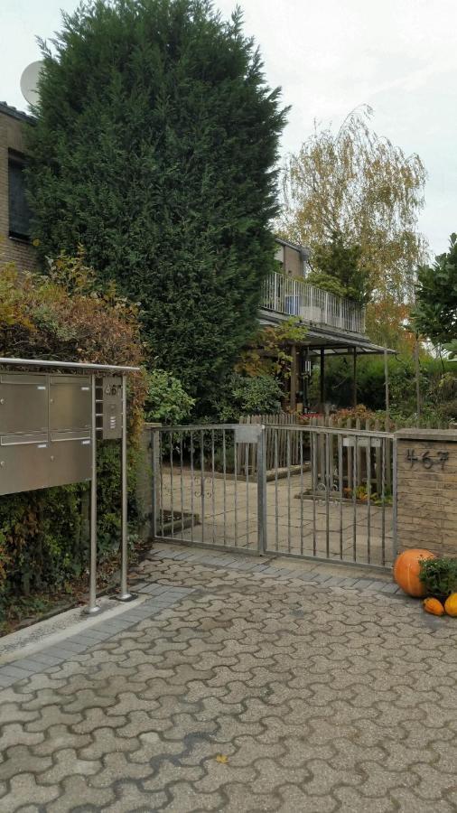 Erftmuendung Apartment Нойс Екстериор снимка